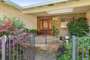 517 Fairway Dr, Novato, CA 94949 - Photo 5