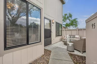 95 Dockside Circle, San Rafael, CA 94903 - Photo 5