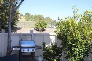 29 Sailmaker Ct, San Rafael, CA 94903 - Photo 9