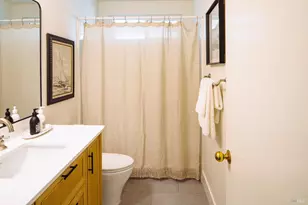 874 Cherry St, Petaluma, CA 94952 - Photo 33