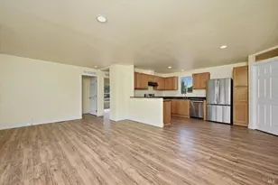 8827 Quarterhorse Ln, Lower Lake, CA 95457 - Photo 7