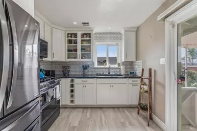 925 N Camino Alto, Vallejo, CA 94589 - Photo 9