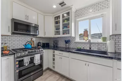 925 N Camino Alto, Vallejo, CA 94589 - Photo 11