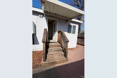 98 Leisure Park Circle, Santa Rosa, CA 95401 - Photo 7