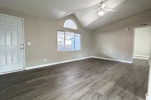 98 Leisure Park Cir, Santa Rosa, CA 95401 - Photo 9