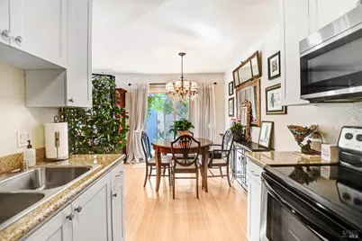 1574 Yardley Street, Santa Rosa, CA 95403 - Photo 9