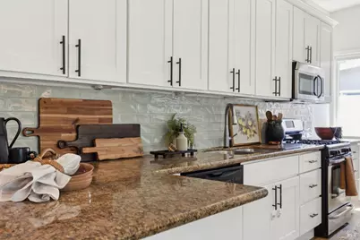 53 Labrea Way, San Rafael, CA 94903 - Photo 9