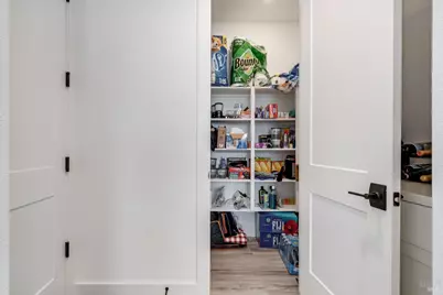 303 Flagship Drive, Napa, CA 94558 - Photo 19