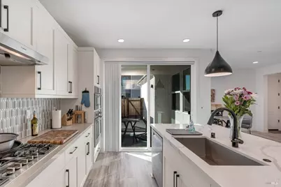 303 Flagship Drive, Napa, CA 94558 - Photo 13