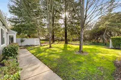 2322 Lakeview Drive, Santa Rosa, CA 95405 - Photo 25