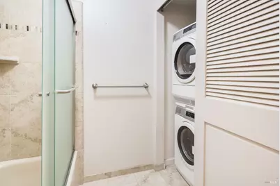 2322 Lakeview Drive, Santa Rosa, CA 95405 - Photo 15