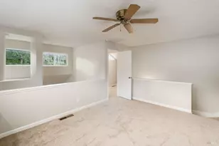 2322 Lakeview Dr, Santa Rosa, CA 95405 - Photo 17