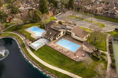 2322 Lakeview Drive, Santa Rosa, CA 95405 - Photo 37