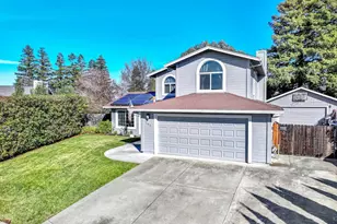 369 Kendrick Ln, Vacaville, CA 95687 - Photo 3