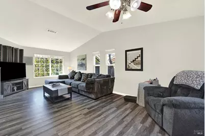 369 Kendrick Lane, Vacaville, CA 95687 - Photo 21