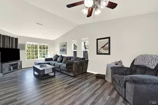 369 Kendrick Ln, Vacaville, CA 95687 - Photo 21