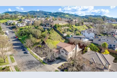 1231 Cayetano Drive, Napa, CA 94559 - Photo 39