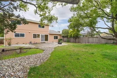 1097 Crinella Drive, Petaluma, CA 94954 - Photo 5