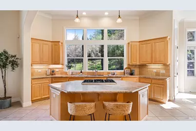 5569 Pepperwood Road, Santa Rosa, CA 95409 - Photo 5