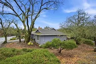 6480 Meadowridge Dr, Santa Rosa, CA 95409 - Photo 3