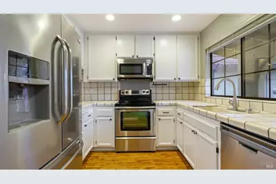 965 Hacienda Circle, Rohnert Park, CA 94928 - Photo 7