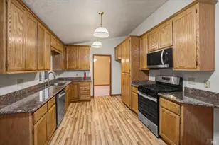 448 Corte Lagos Ct, Vacaville, CA 95688 - Photo 17