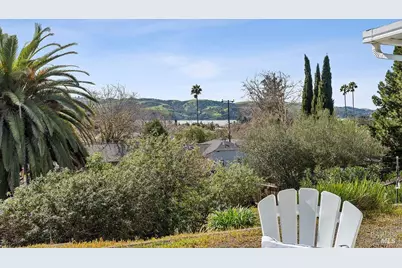 520 Raymond Drive, Benicia, CA 94510 - Photo 33