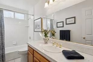 9830 Marcella Ln, Windsor, CA 95492 - Photo 27