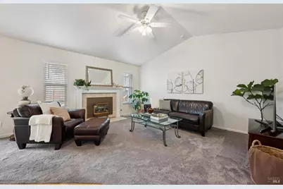 9830 Marcella Lane, Windsor, CA 95492 - Photo 15