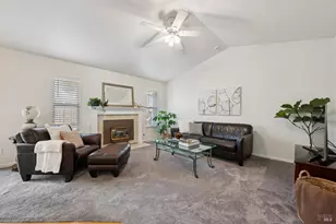 9830 Marcella Ln, Windsor, CA 95492 - Photo 15