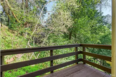 10443 Woodside Drive, Forestville, CA 95436 - Photo 13