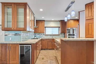 7 Michael Drive, Petaluma, CA 94954 - Photo 11