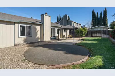 1403 Shasta Street, Suisun City, CA 94585 - Photo 21