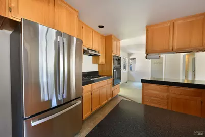 135 Fulton Place, Windsor, CA 95492 - Photo 27