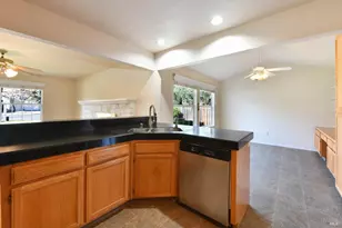135 Fulton Pl, Windsor, CA 95492 - Photo 25