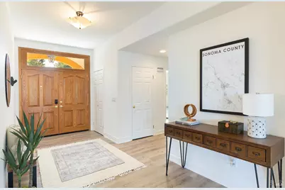 9821 Dawn Way, Windsor, CA 95492 - Photo 7