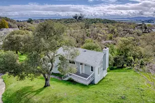 2511 Laguna Vista Dr, Novato, CA 94945 - Photo 3