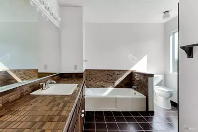 2511 Laguna Vista Drive, Novato, CA 94945 - Photo 63