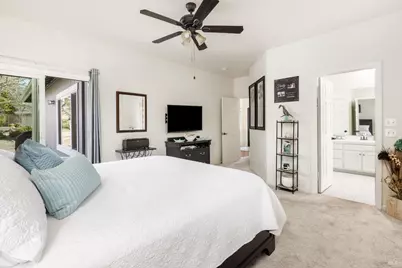 6749 Wintergreen Court, Santa Rosa, CA 95409 - Photo 15