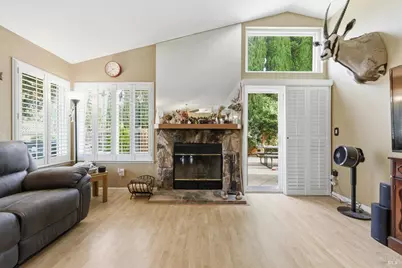 701 Oak Brook Drive, Vacaville, CA 95687 - Photo 19