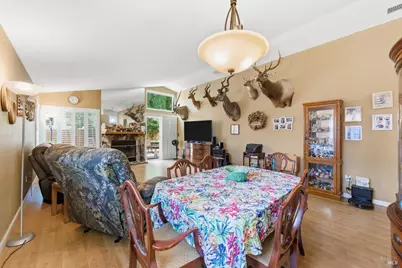 701 Oak Brook Drive, Vacaville, CA 95687 - Photo 15