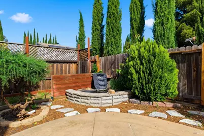 701 Oak Brook Drive, Vacaville, CA 95687 - Photo 35