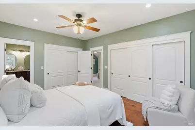 225 Berna Avenue, Napa, CA 94559 - Photo 15