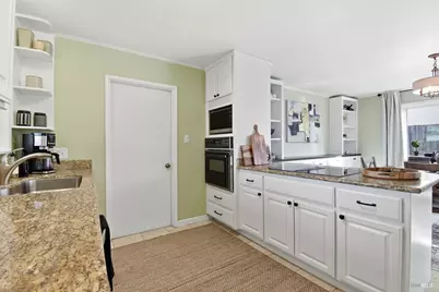 2323 Olympia Drive, Santa Rosa, CA 95405 - Photo 9