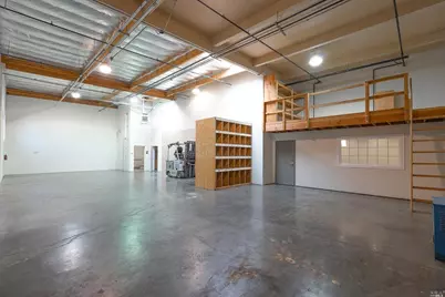 7975 Cameron Drive, Windsor, CA 95492 - Photo 17