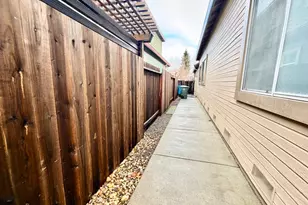 1717 Brompton St, Petaluma, CA 94954 - Photo 33