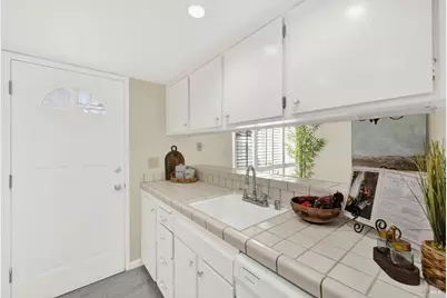 30 Belvedere Court, Napa, CA 94559 - Photo 13