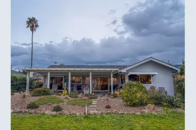 7140 Fairfield Drive, Santa Rosa, CA 95409 - Photo 29