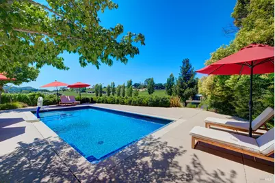 1597 Estee Avenue, Napa, CA 94558 - Photo 9