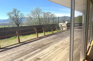 27150 Mendocino Pass Rd, Covelo, CA 95428 - Photo 11